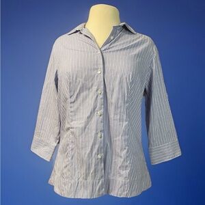 Women’s Riders By Lee Easy Care Blue And White Stripe Button Down Shirt
